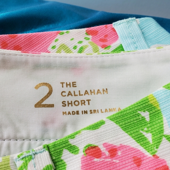 Lilly Pulitzer peach print Callahan Shorts - Picture 2 of 4